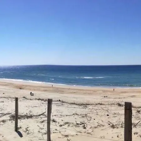 Holiday Route De La Plage Sud *