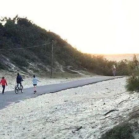 Holiday Route De La Plage Sud *